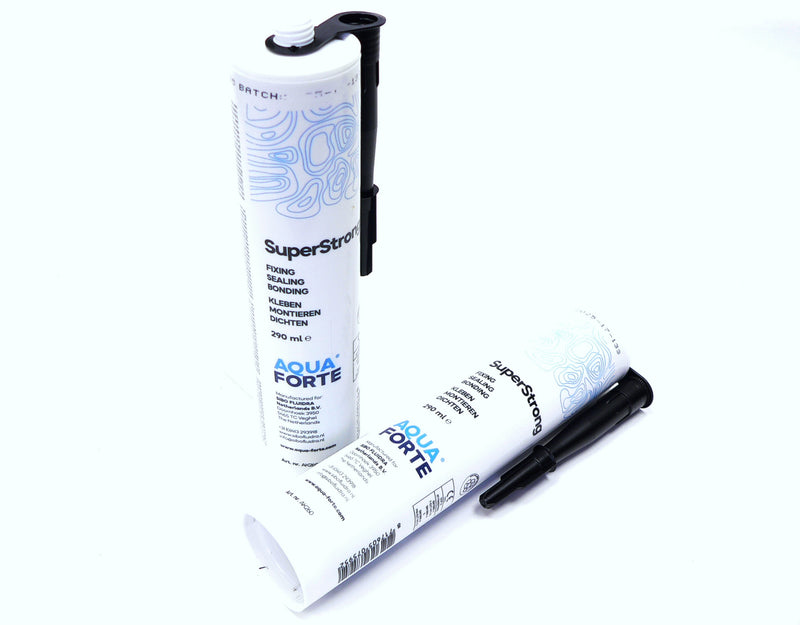 Schwarzer AquaForte Superstrong MS-Polymer Abdichtungskleber von Sibo Fluidra, Allzweck-Kleber für vielseitige Anwendungen.
